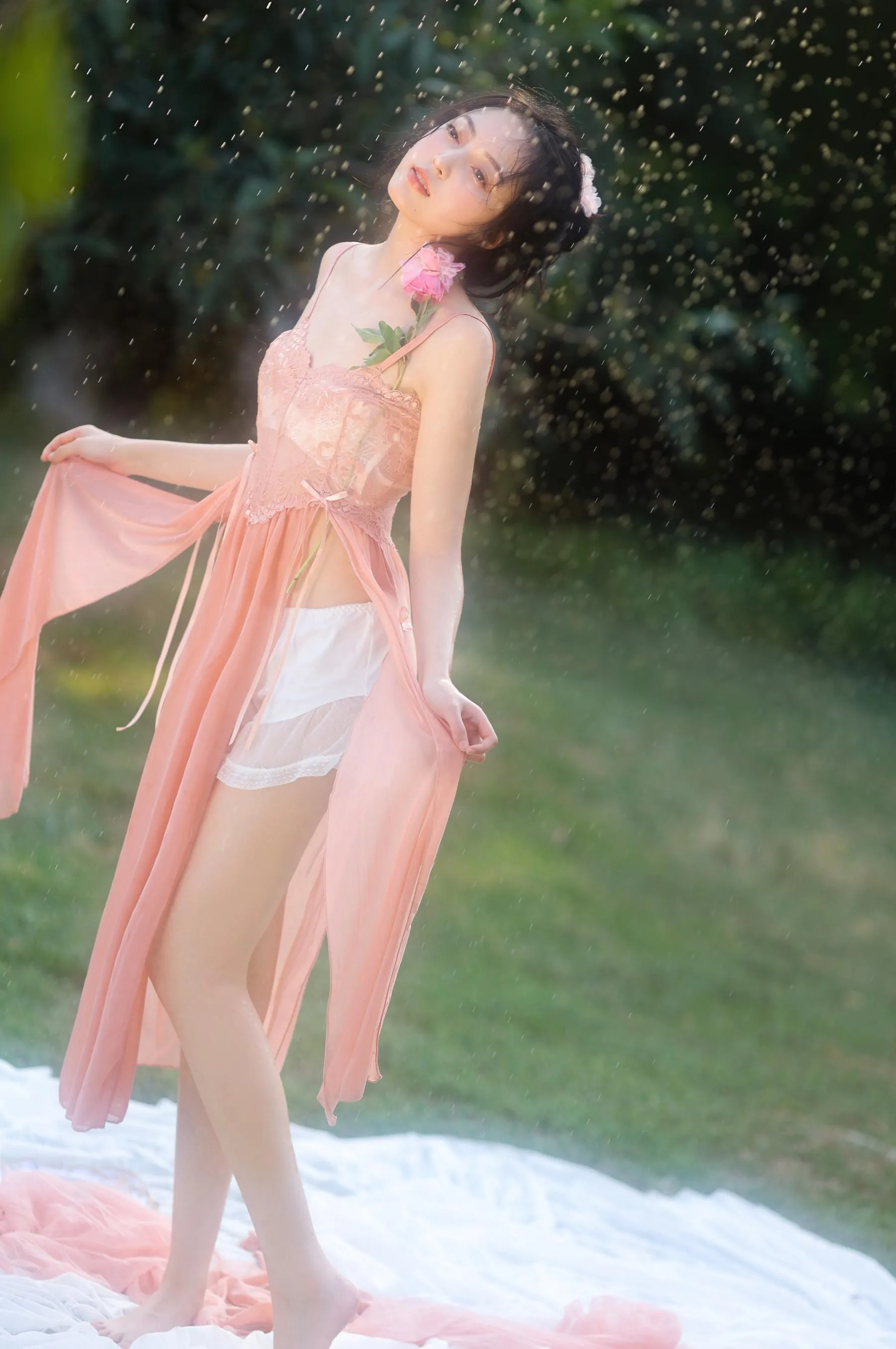 [YITUYU艺图语]2022.07.30 听雨 常欣悦cxy [27P]插图